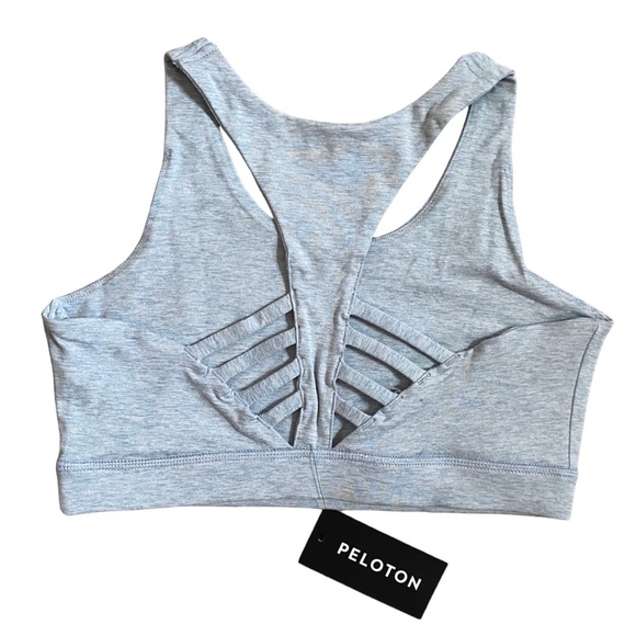 NEW Peloton Embrace Baby Blue Cutout Strappy Stretch Logo Sports Bra Size M - Picture 8 of 10
